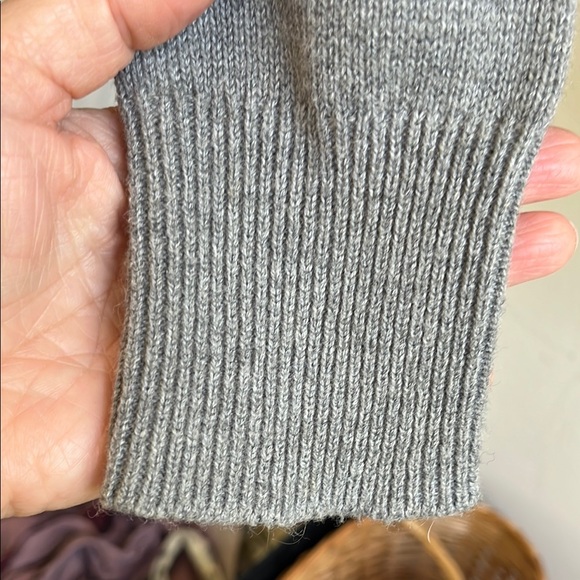 Isabel Marant Gray Crew Neck Sweater with Puff Shoulders - Picture 7 of 12